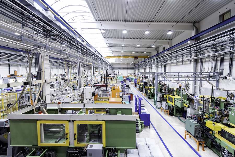 Plastic injection moulding production line in a factory